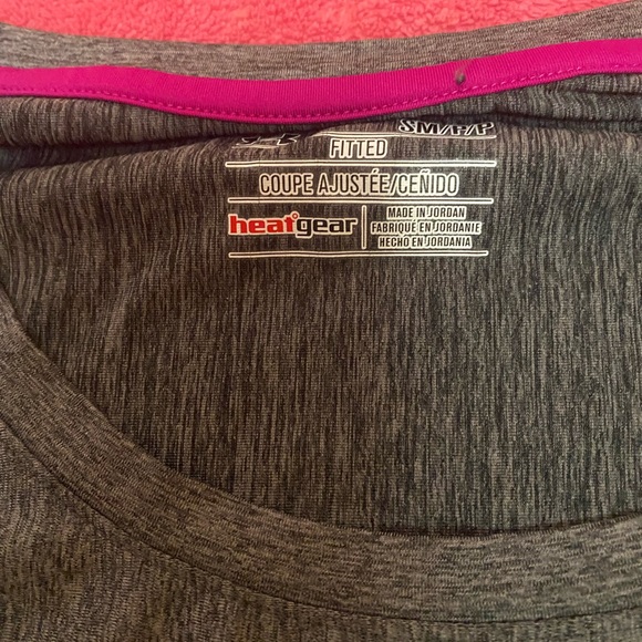 Under Armour brand t-shirt. Size M Very good conditions - Picture 2 of 2